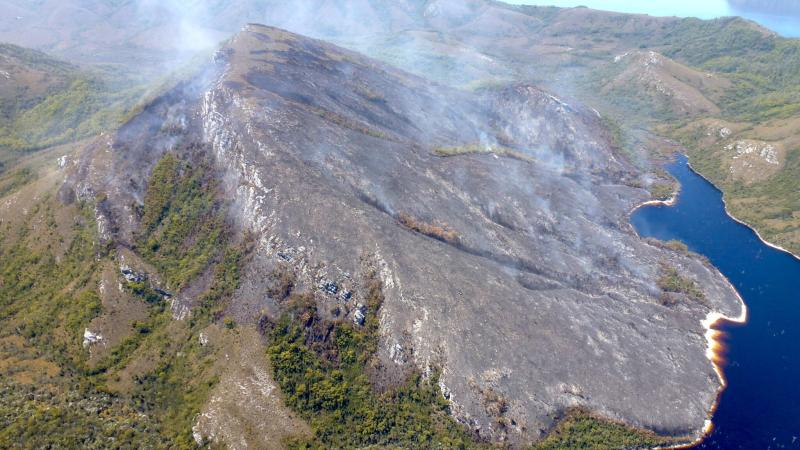 Areal view over the Bonnet Bay fire as of January 8, 2022. Photo Credit: Tasmania Parks and Wildlife Service