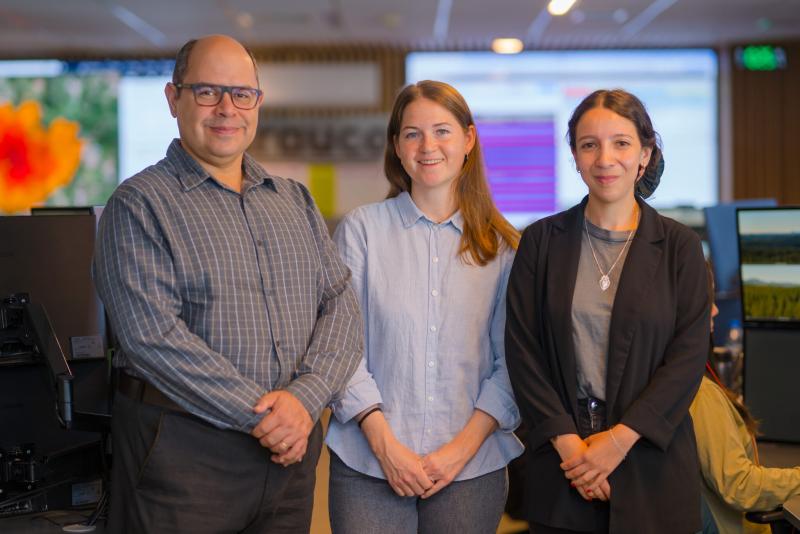 Daniel Santos, Kim Feuerbacher and Ignacia Martinez at the ARAUCO office in Chile