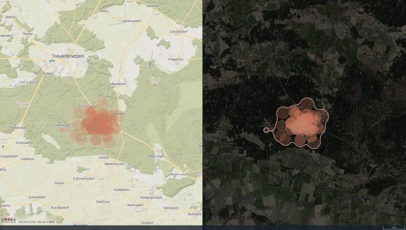 Early fire detection near Treuenbrietzen town in Potsdam-Mittelmark, left side - topographic image of the blaze, right side - image received by Sentinel-2 with a depiction of the wind direction, June 2022